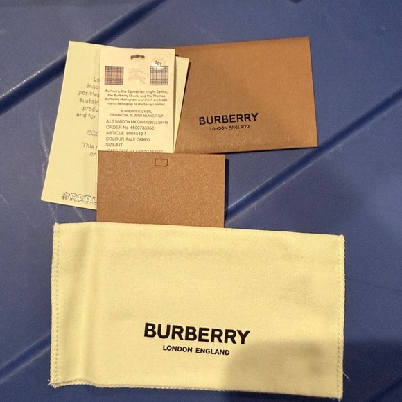Burberry Card Holder - Picture 2 of 4